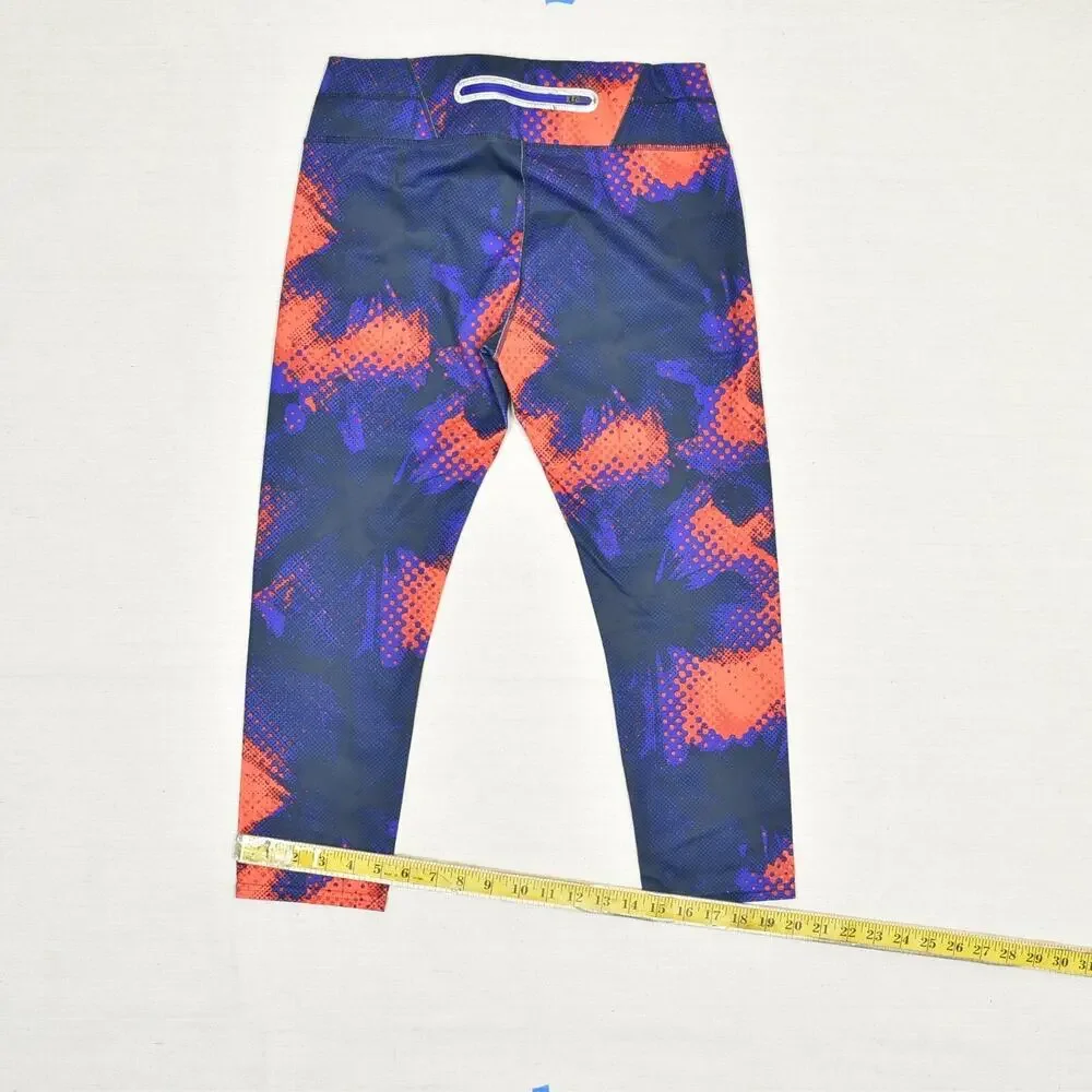 Athleta Women Pull On Capri Legging Geometric Polyester Multicolor Size M Gym